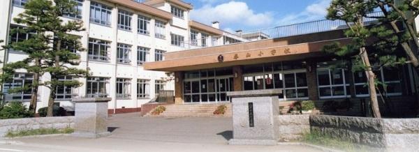 福井市春山２丁目の新築一戸建(春山小学校)