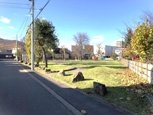 札幌市手稲区稲穂一条2丁目の土地(稲穂ライラック公園)