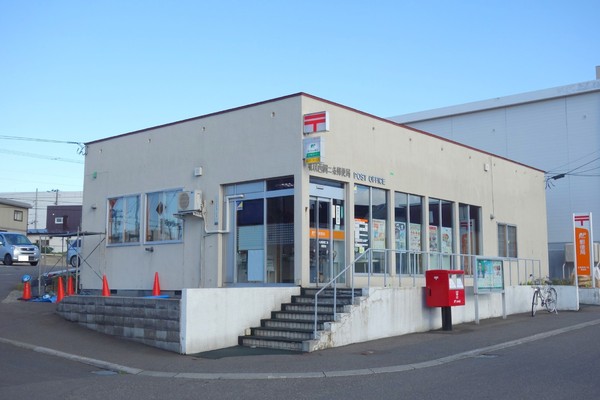 メゾンドルチェ西岡(札幌西岡二条郵便局)