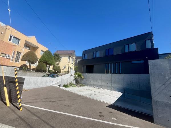 札幌市清田区里塚三条３丁目の中古一戸建て