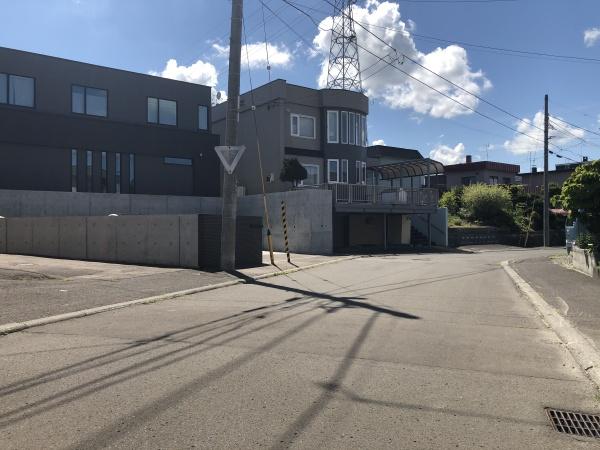 札幌市清田区里塚三条３丁目の中古一戸建て