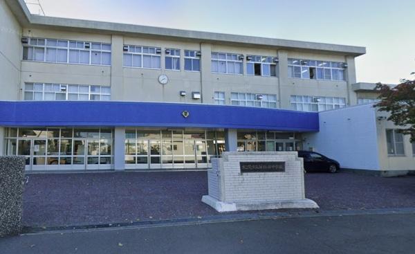 札幌市北区東茨戸二条３丁目の中古一戸建て(札幌市立篠路西中学校)