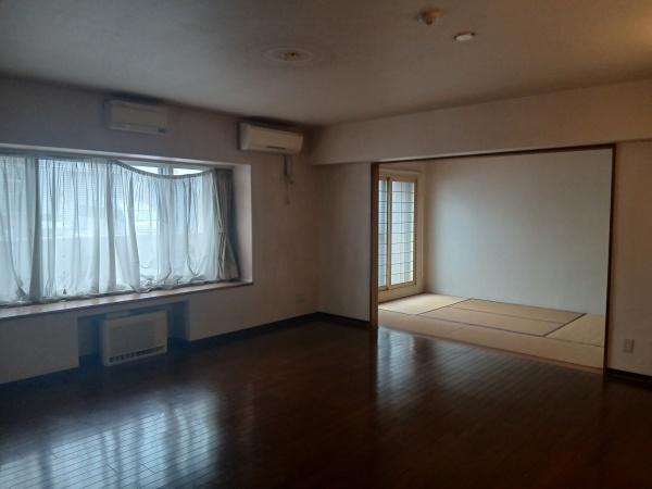 ロイヤルシャトー北円山EAST棟