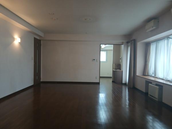 ロイヤルシャトー北円山EAST棟