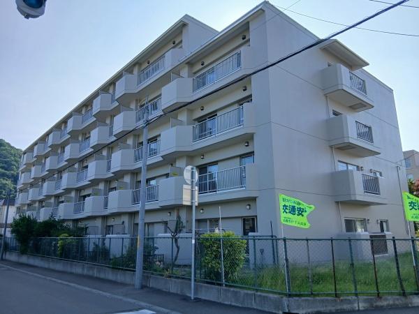 リラハイツ山の手