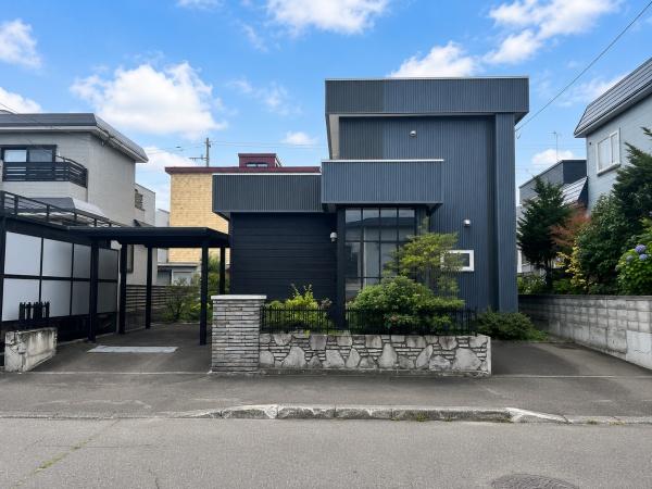 西野4条7丁目　リフォーム履歴のある戸建