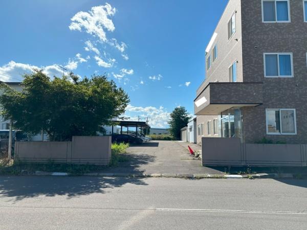 帯広市西20条北2丁目　売事務所