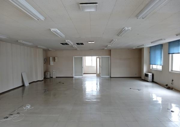 帯広市西20条北2丁目　売事務所