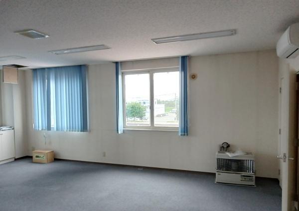 帯広市西20条北2丁目　売事務所