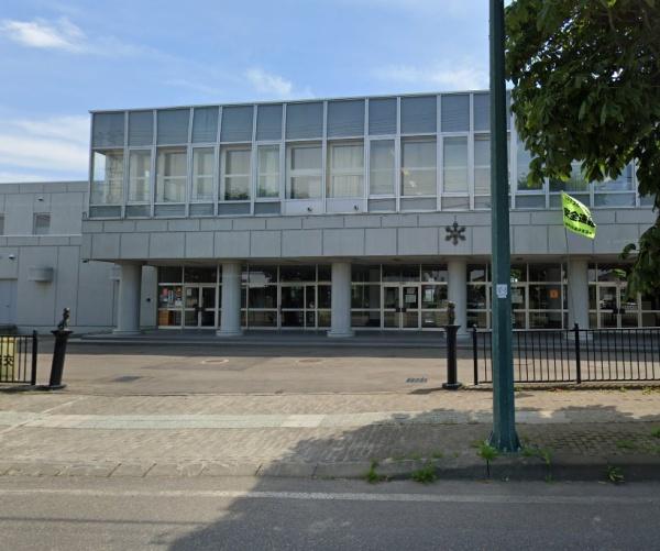 中川郡池田町字西二条10丁目の土地(池田小学校)