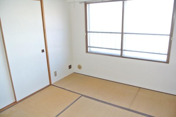 南32条グランドハイツ(和室)