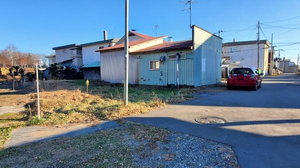 帯広市東15条南3丁目　売地　解体更地渡し　建築条件なし