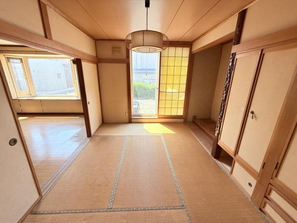 西16条南30丁目の中古戸建　延床150㎡のリノベ向け物件