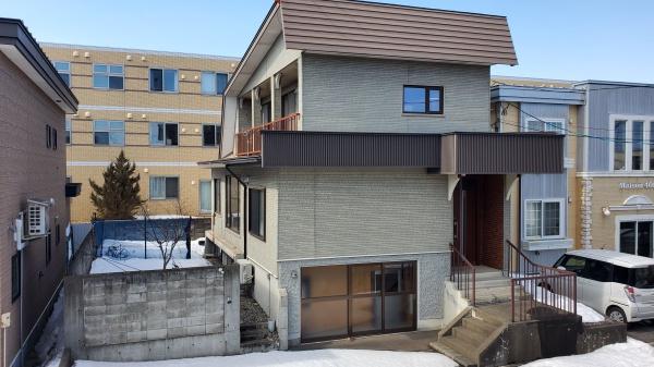 幕別町札内西町40-6　売家