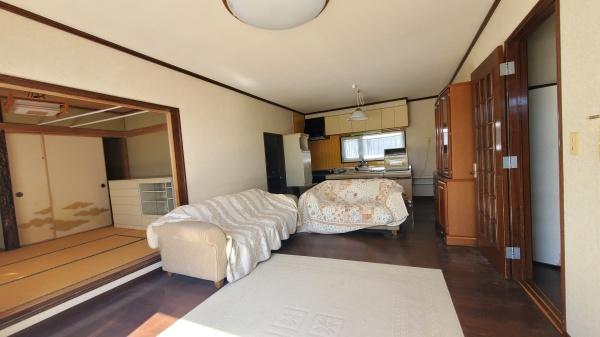 豊頃町茂岩栄町　売家　南向き住宅