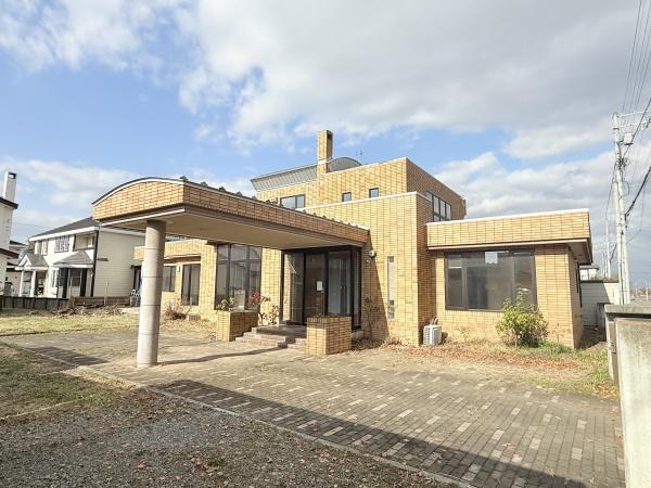 西9条南41丁目の中古戸建　延床約84坪のRC造♪