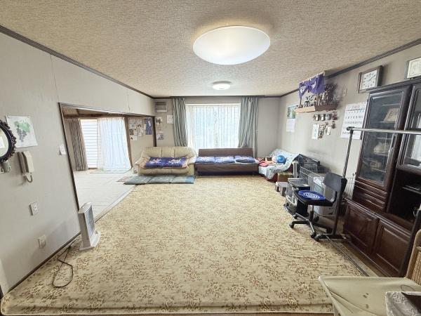 新町西3丁目のリノベ向き中古住宅♪