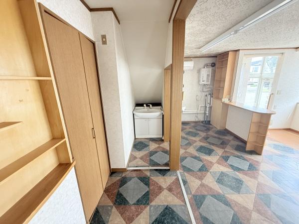 帯広市西18条南4丁目の店舗付き中古住宅