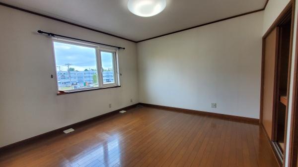河東郡音更町雄飛が丘仲区の中古一戸建て