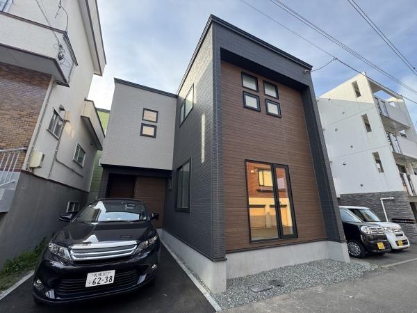 豊平8条新築一戸建て