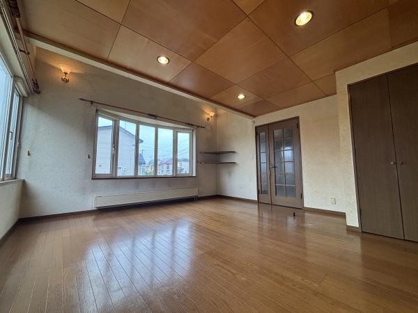 空知郡南幌町緑町６丁目の中古一戸建