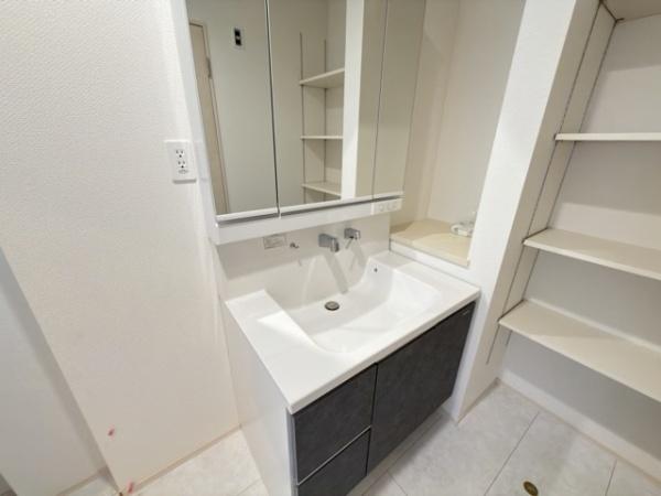 札幌市東区伏古七条４丁目の新築一戸建