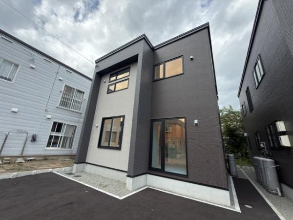 札幌市東区伏古七条4丁目の新築一戸建