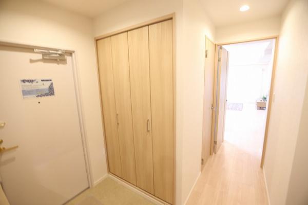 ロイヤルコート大谷地壱番館B