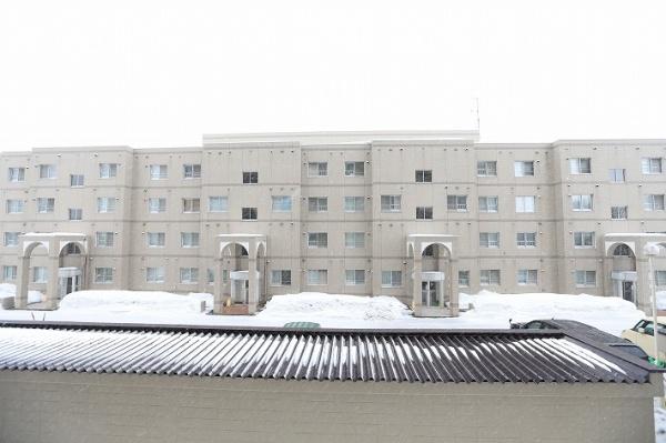 ロイヤルコート大谷地壱番館B