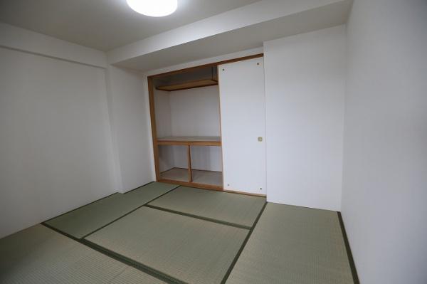 ハウスオブリザ羊ヶ丘