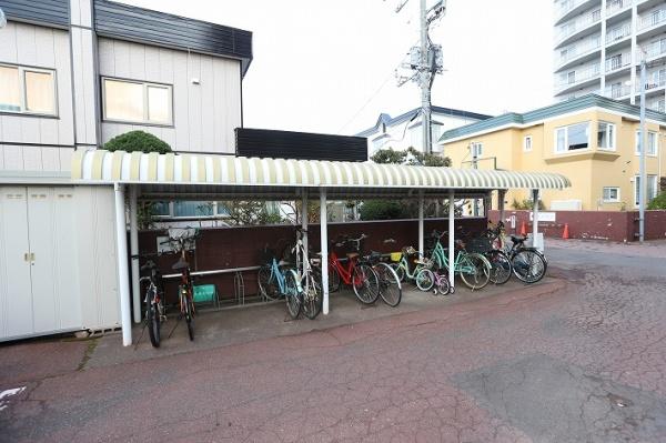 セザール麻生東