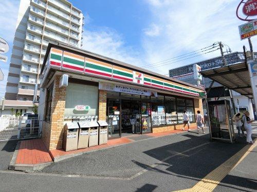 エバーグリーンテラス佐倉(セブンイレブン京成佐倉駅前店)