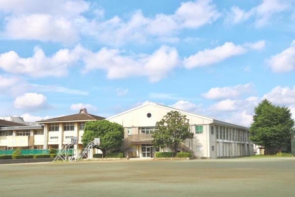 千葉市中央区葛城2丁目(千葉市立葛城中学校)