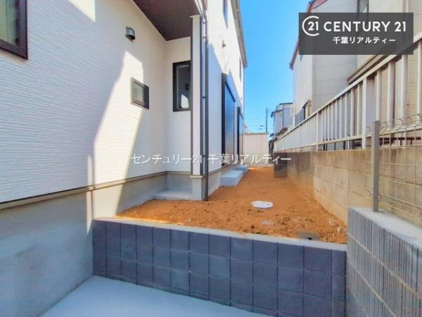 千葉市若葉区小倉台７丁目　２号棟
