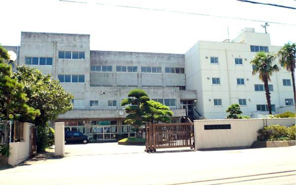 船橋市大穴北4丁目 8号棟(船橋市立豊富中学校)