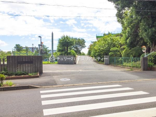 成田市加良部4丁目 1号棟(成田市立新山小学校)