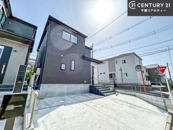 成田市橋賀台1丁目　1号棟
