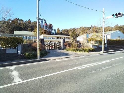 茂原市長尾 2号棟(茂原市立豊田小学校)