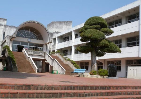 茂原市長尾 2号棟(茂原市立冨士見中学校)