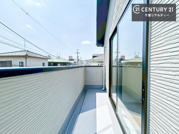 千葉市稲毛区園生町　２号棟