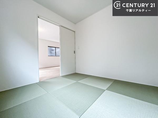 成田市本三里塚　22号棟