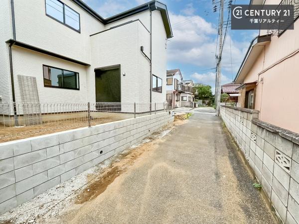 千葉市花見川区浪花町　１号棟