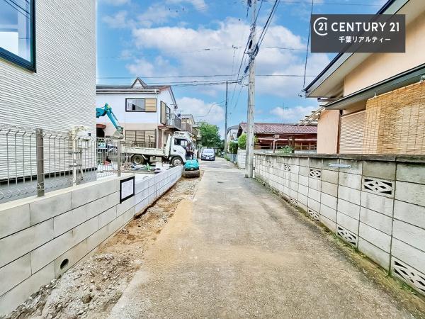 千葉市花見川区浪花町　１号棟