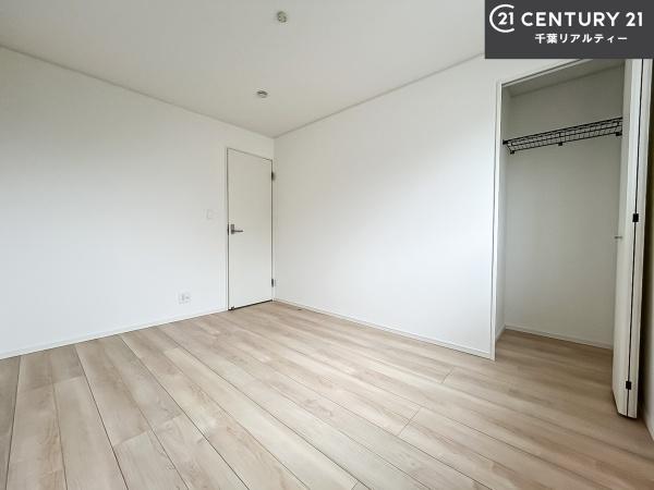 成田市中台4丁目　1号棟