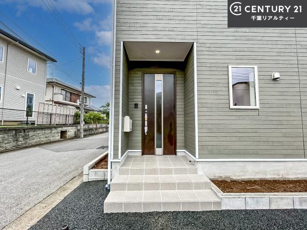 成田市中台4丁目　1号棟