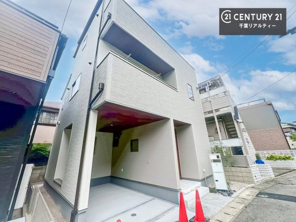 千葉市稲毛区小仲台８丁目　2号棟
