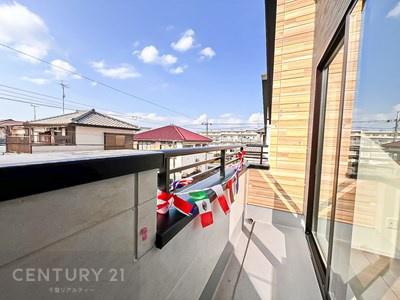 千葉市若葉区小倉台４丁目　２号棟