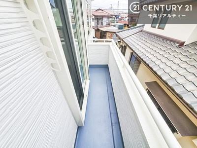 千葉市若葉区小倉台7丁目　1号棟