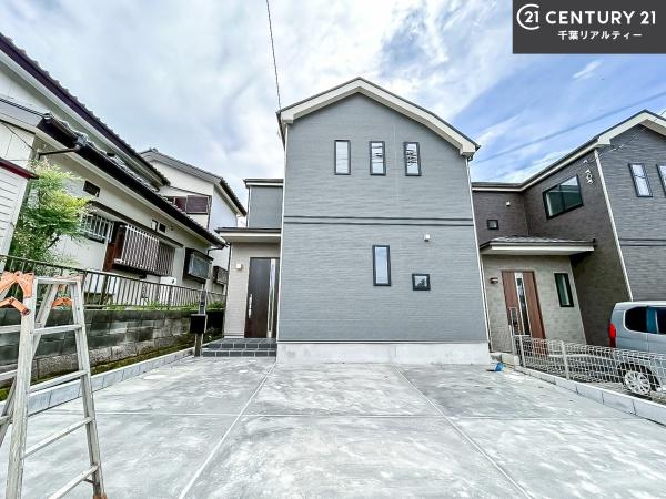 船橋市小室町　2号棟