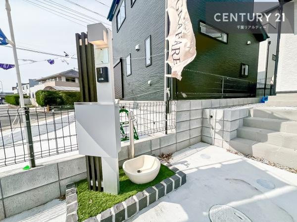 千葉市若葉区加曽利町　３号棟